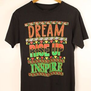 “Dream Rise Up Inspire” Graphic T-Shirt – Size M, Black | Papercut Collection